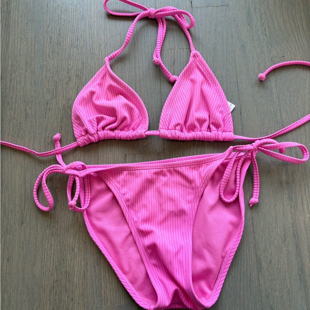 Xhilaration Vibrant Pink Swimwear